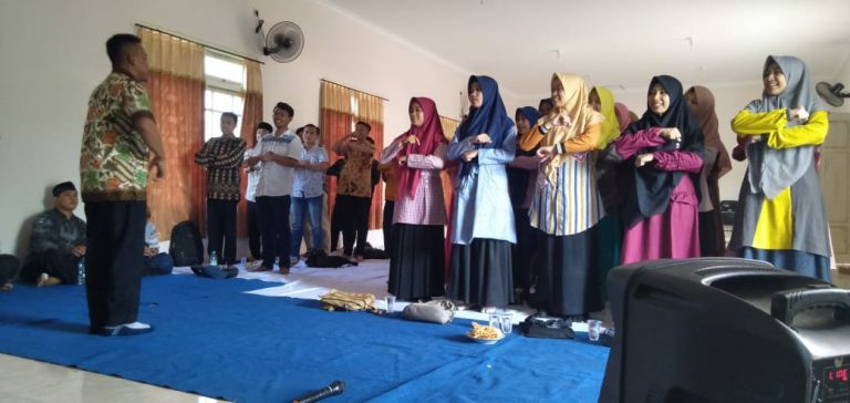 Musnahkan Nervous Melalui Kreatif Bicara Maupun Bentuk Karya