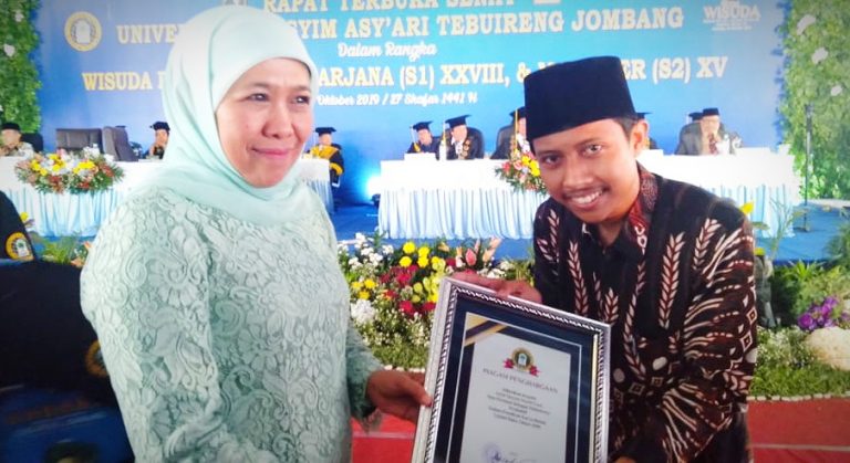 KISAH INSPIRATIF SANTRI HUFADZ SEKALIGUS MAHASISWA PRODUKTIF