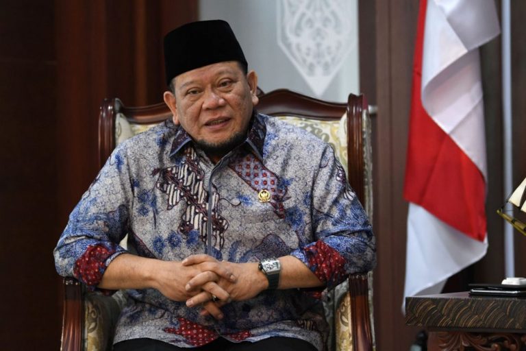 Ketua DPD RI Apresiasi Seminar Nasional Dies Natalis FIP