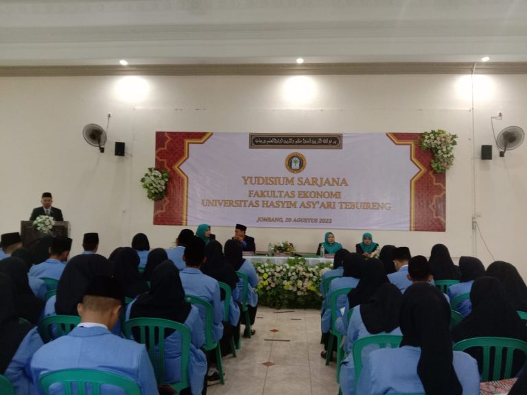 FE UNHASY Sukses Gelar Yudisium Ke-VII, Dekan : Banyak Yang Akan Dihadapi, Terus Belajar
