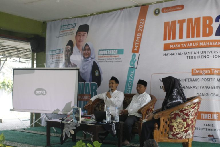 Pahami Penggunakan Tekonologi, Ma’had Al-Jami’ah UNHASY Gelar Seminar Digital