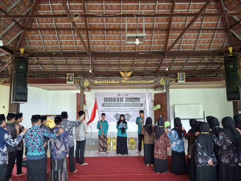 UPTQ UNHASY SELENGGARAKAN MOTTA DAN PELANTIKAN PENGURUS 2024 UPTQ UNHASY SELENGGARAKAN MOTTA DAN PELANTIKAN PENGURUS 2024