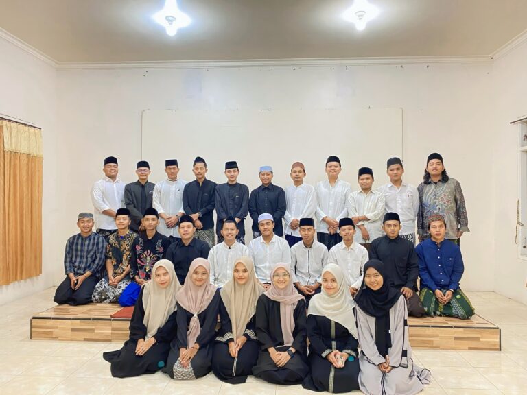 BEM FAI UNHASY Sukses Gelar  kajian Ramadhan dan Bukber Se-Ormawa FAI